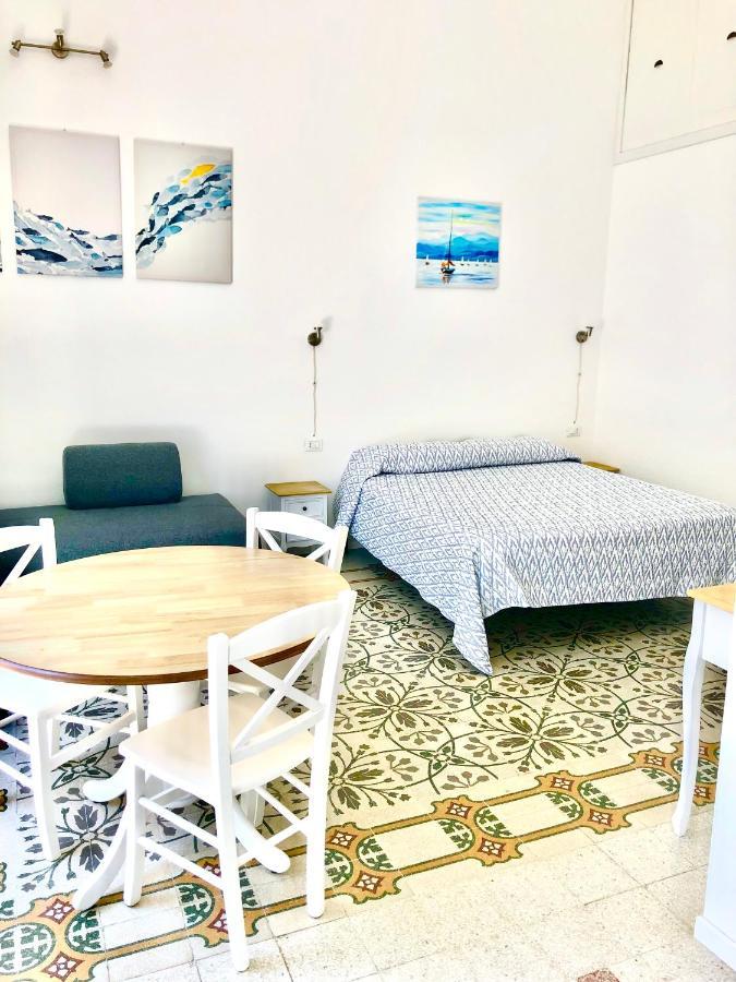 קאסטלמארה דל גולפו Casa Colore Loft מראה חיצוני תמונה