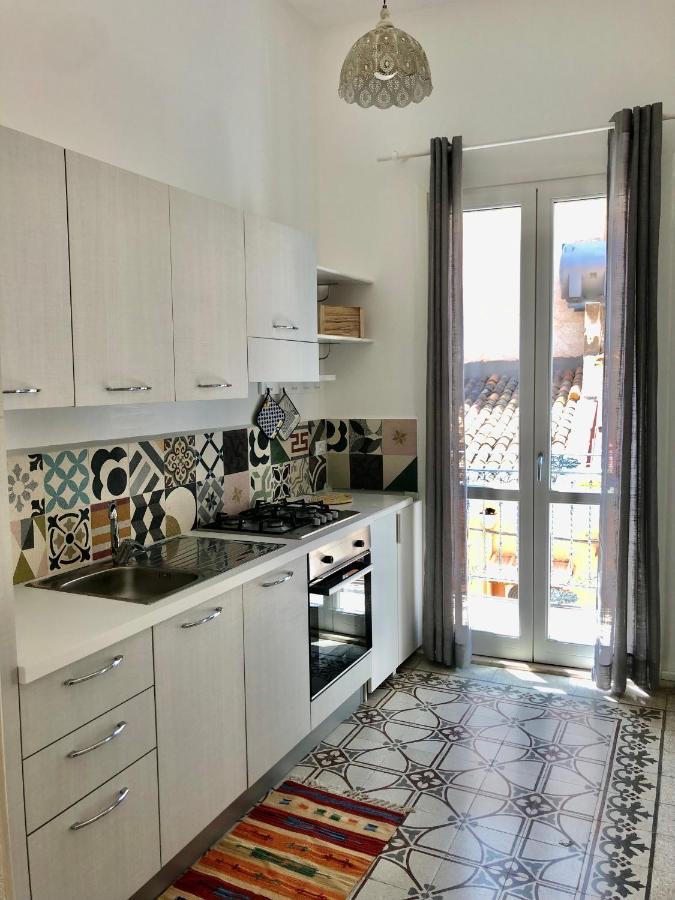 קאסטלמארה דל גולפו Casa Colore Loft מראה חיצוני תמונה